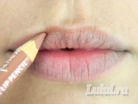 Как красить губы карандашом